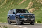 برادر قلدر فیدیلتی در راه بازار، شاسی‌بلند هیبریدی آفرودی Jetour Zongheng G700
